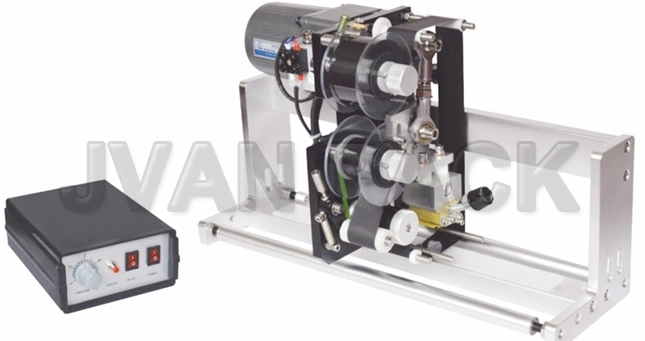 XL-T806-Etiquetadora-plana-de-doble-cara-semiautom&aacute;tica-m&aacute;quina-etiquetadora-autoadhesiva-de-botellas-planas-de-doble-cara.webp (3)