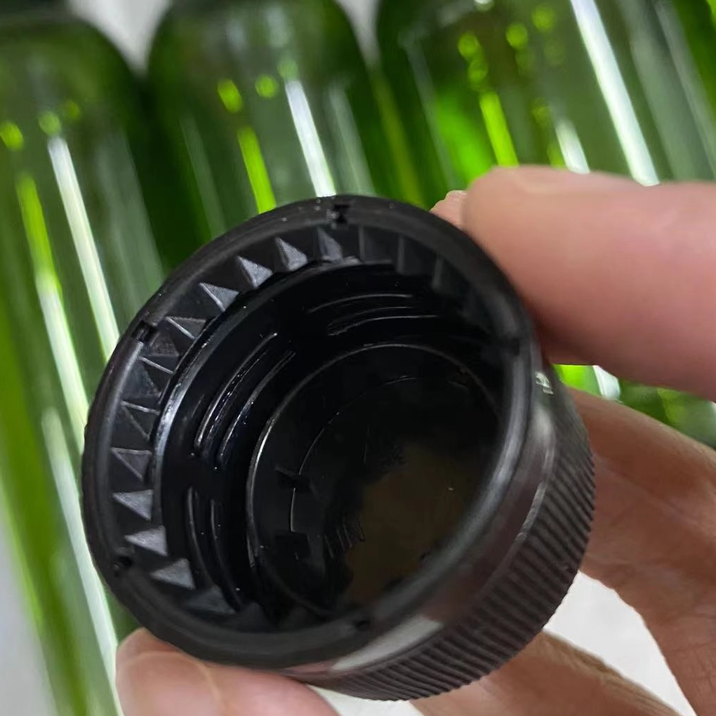 plastic cap_1020_1020.jpg
